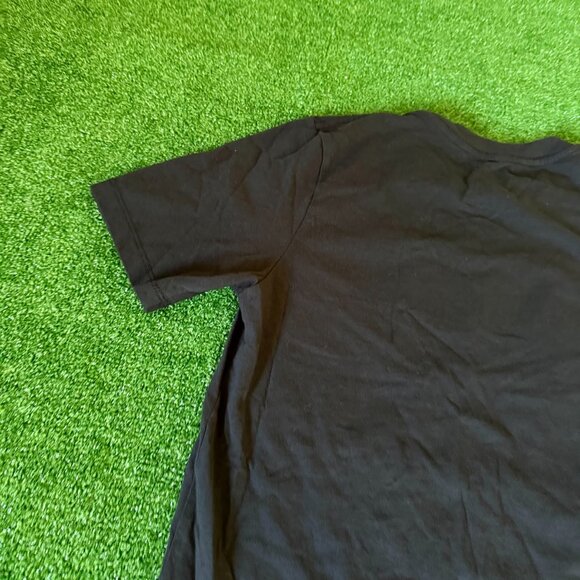 Puma Short Sleeve Crewneck Christmas Ornaments Holidays Black T-shirt Size S - Picture 11 of 12